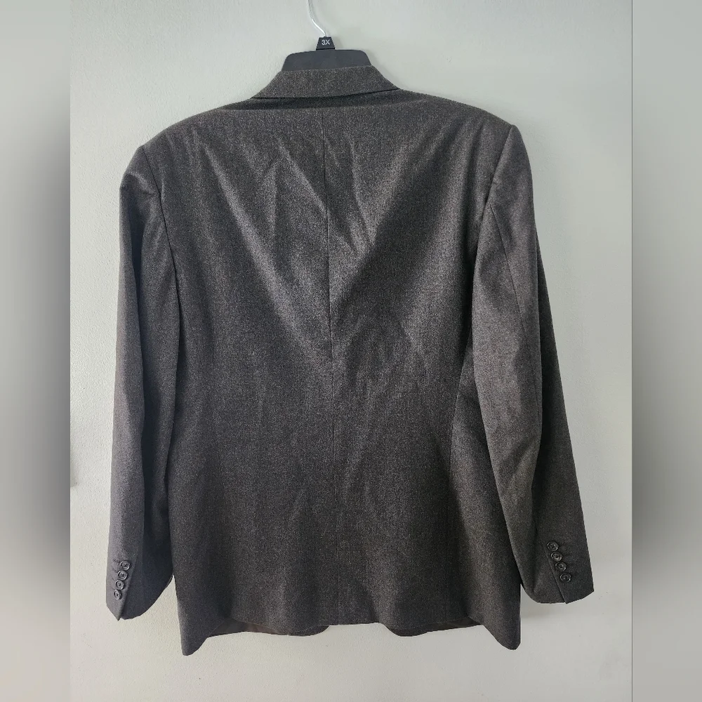 Corneliani outermost pockets